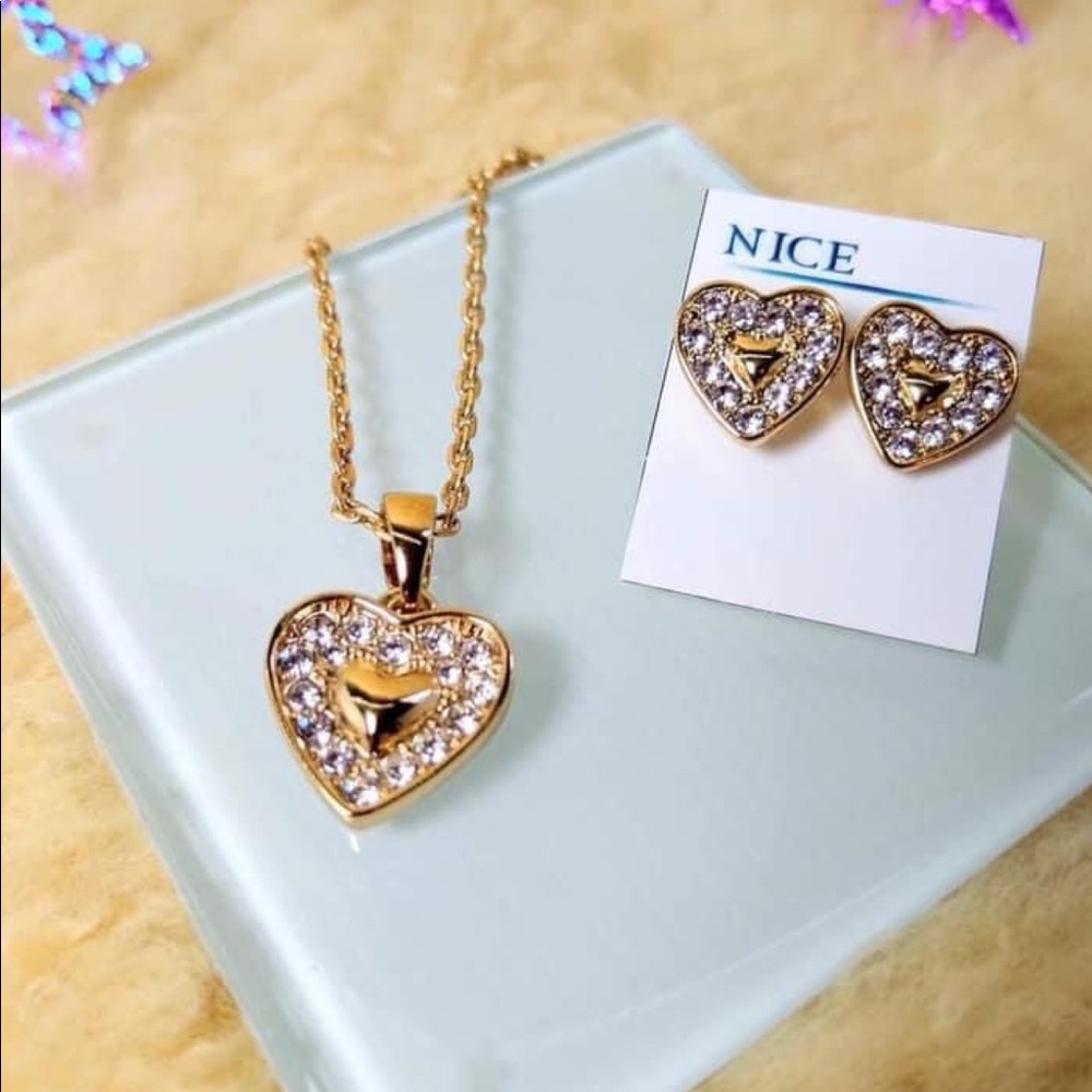 Jewellery - Picture 5 of 8
